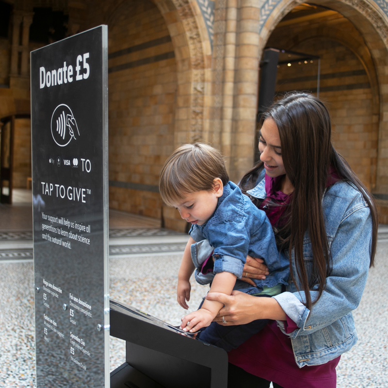 Child Donating £5